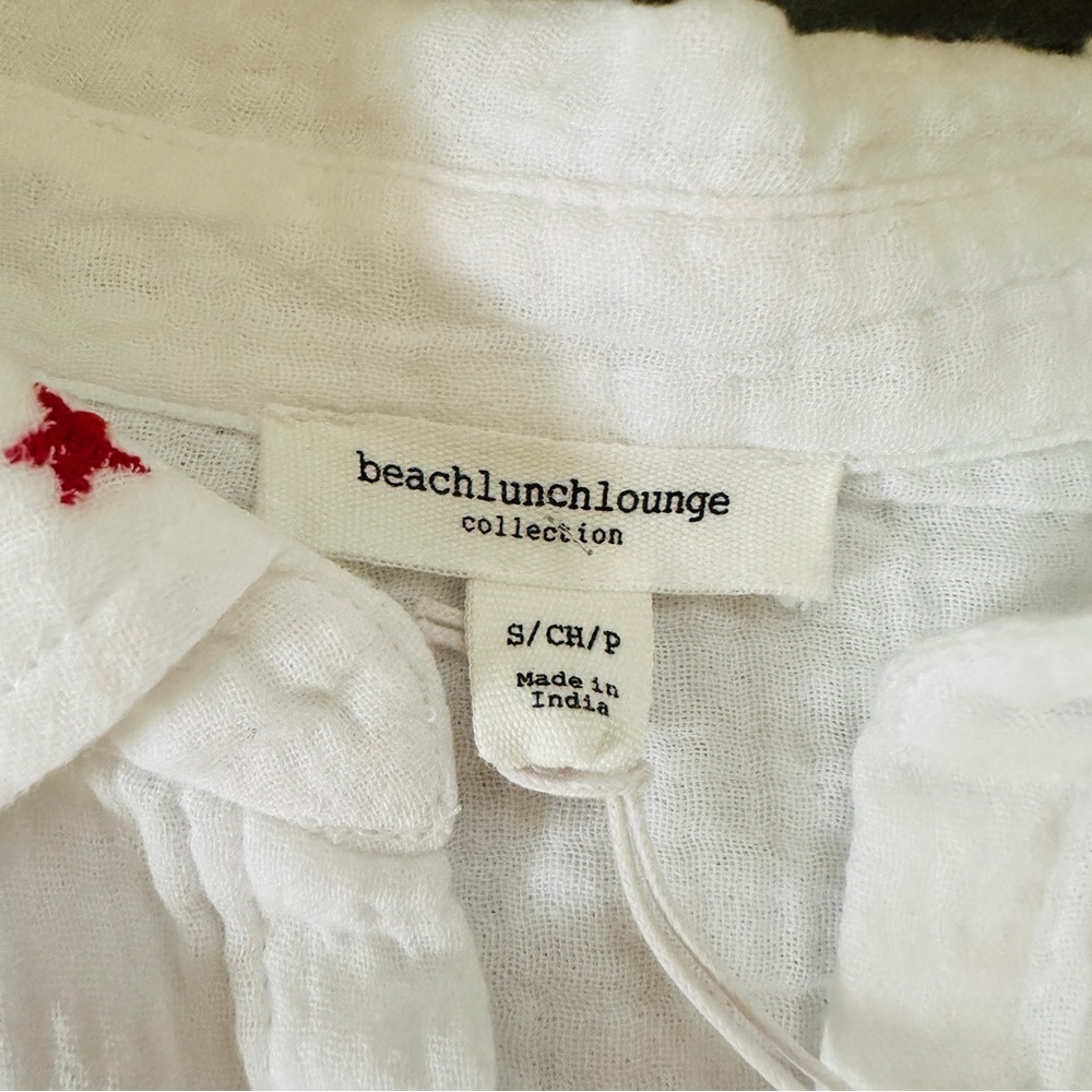 NWT Women’s Small | Beach Lunch Lounge | White Star Print Button Front Blouse - Picture 4 of 8
